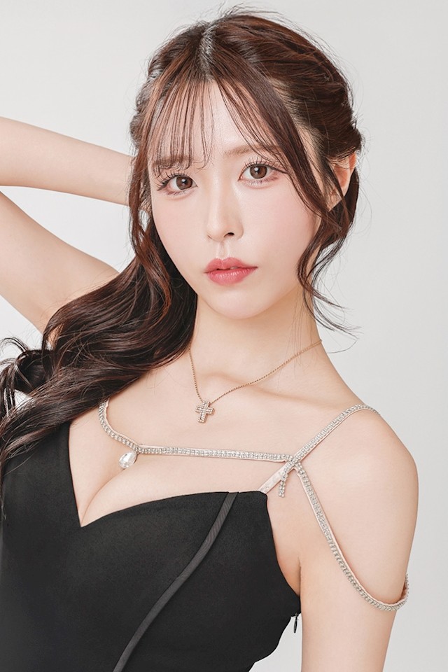 星乃 ういプロフィール写真1